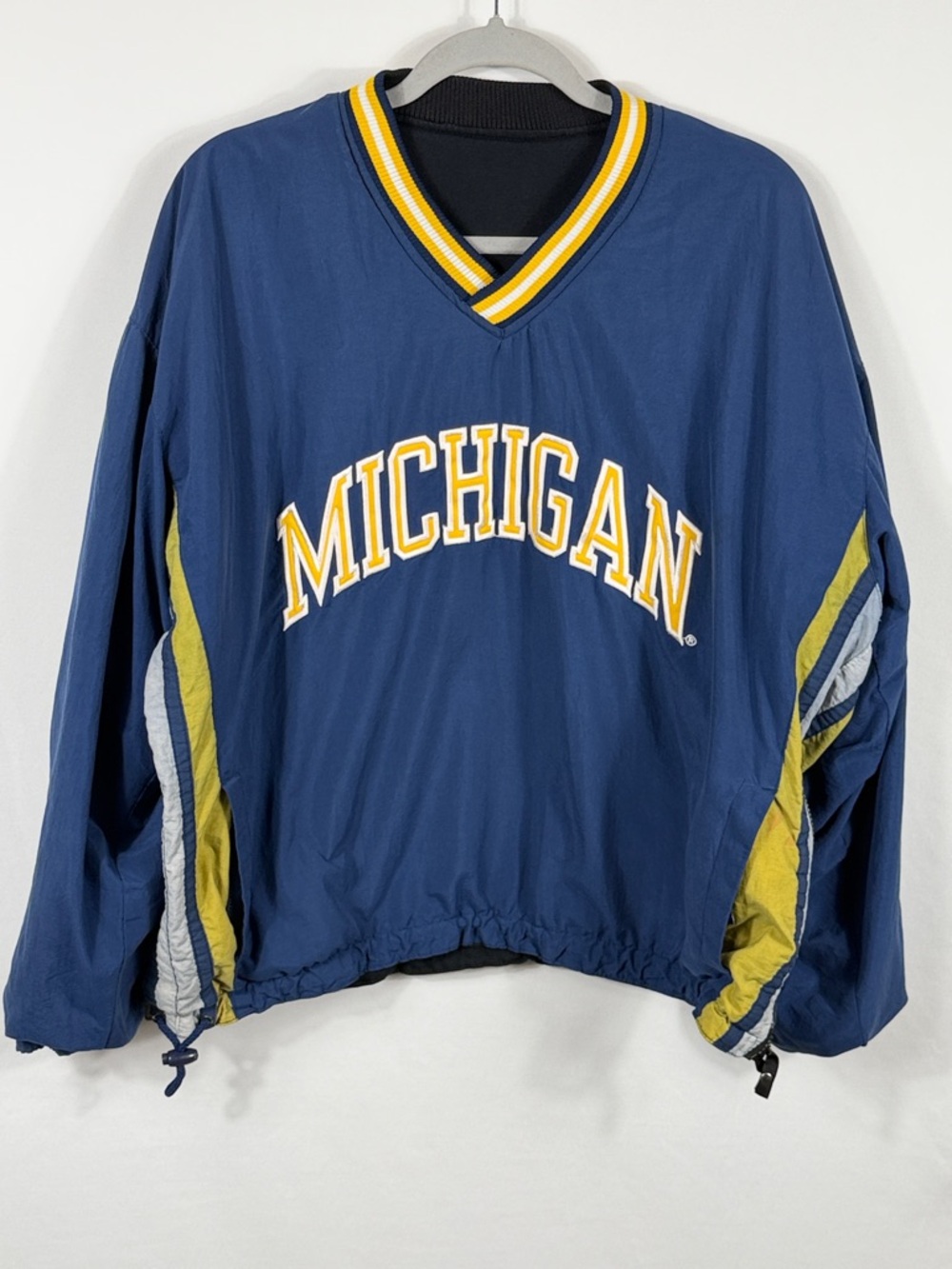 Starter VTG Reversible Michigan‎ Pullover Windbreaker. Men’s Size M. Red stain